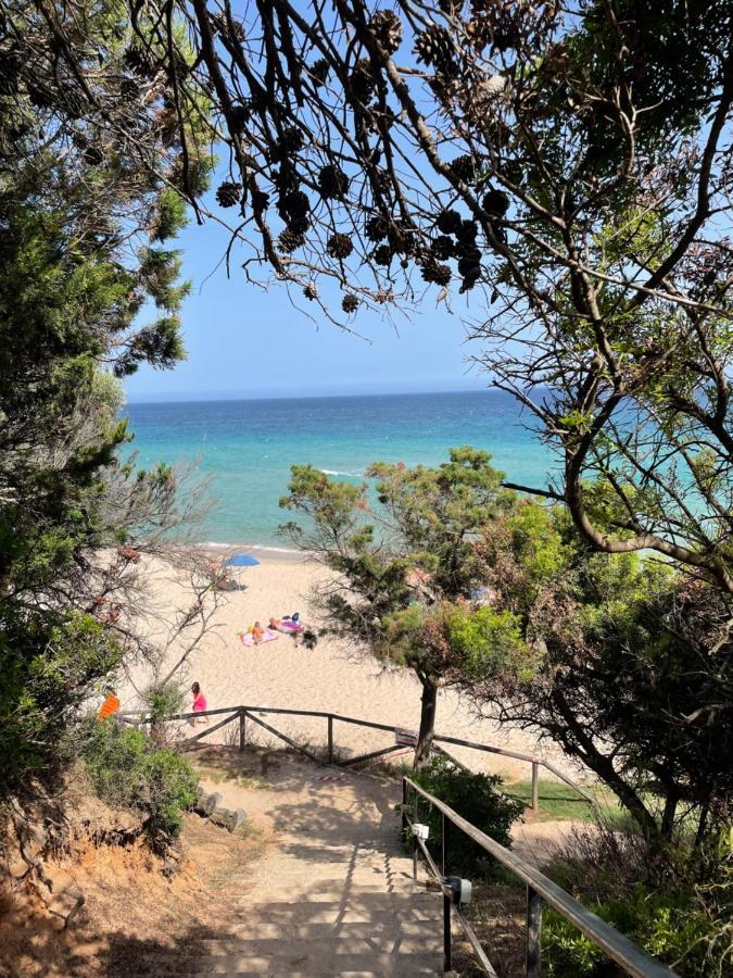 Sun Sea Of Sardinia Villa Pula Exteriör bild